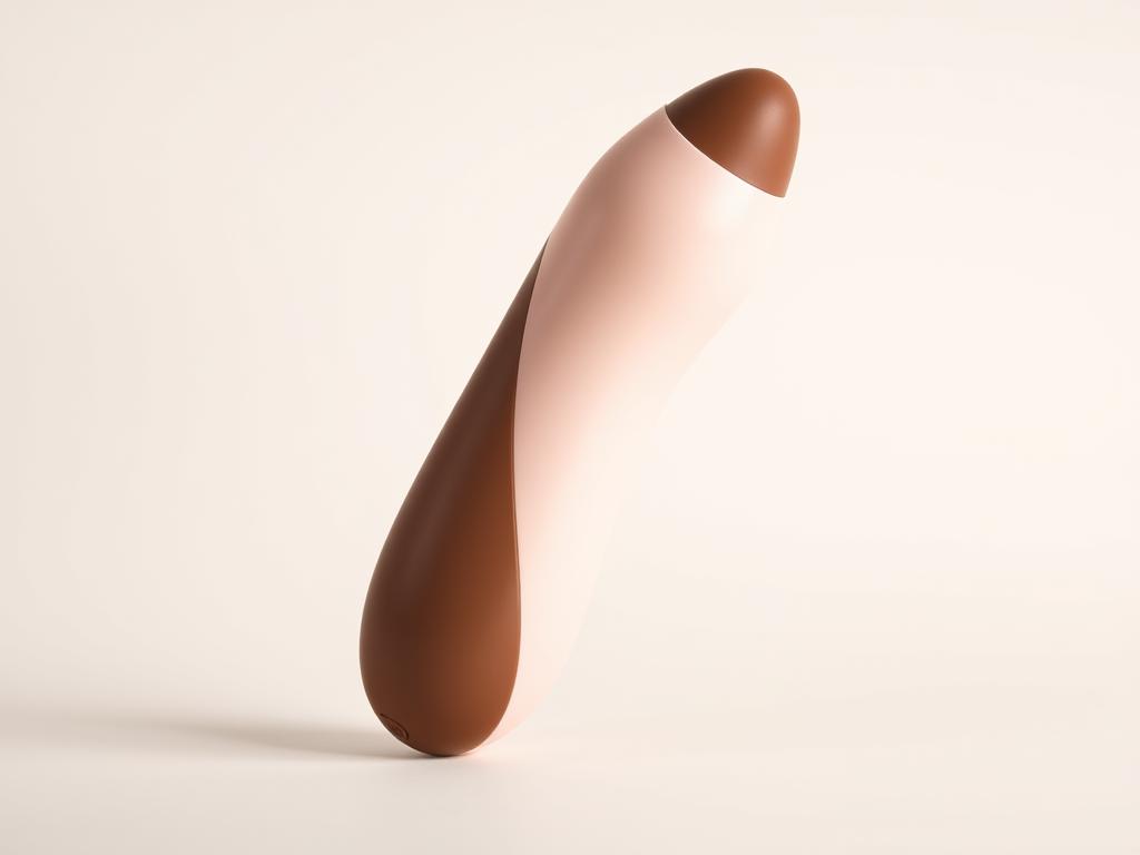 Lelo Sona 2 suction vibrator showing sonic wave technology Lelo Sona 2 suction vibrator showing sonic wave technology